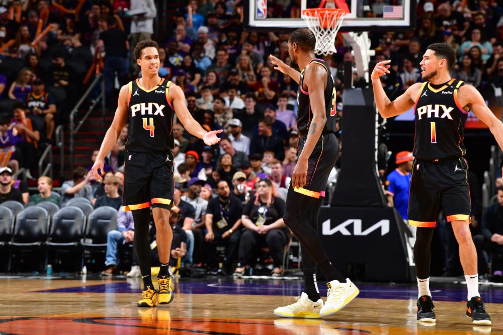 而是静静地 而是静静地