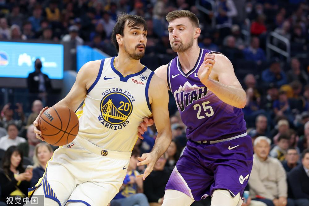 内的地位日 内的地位日