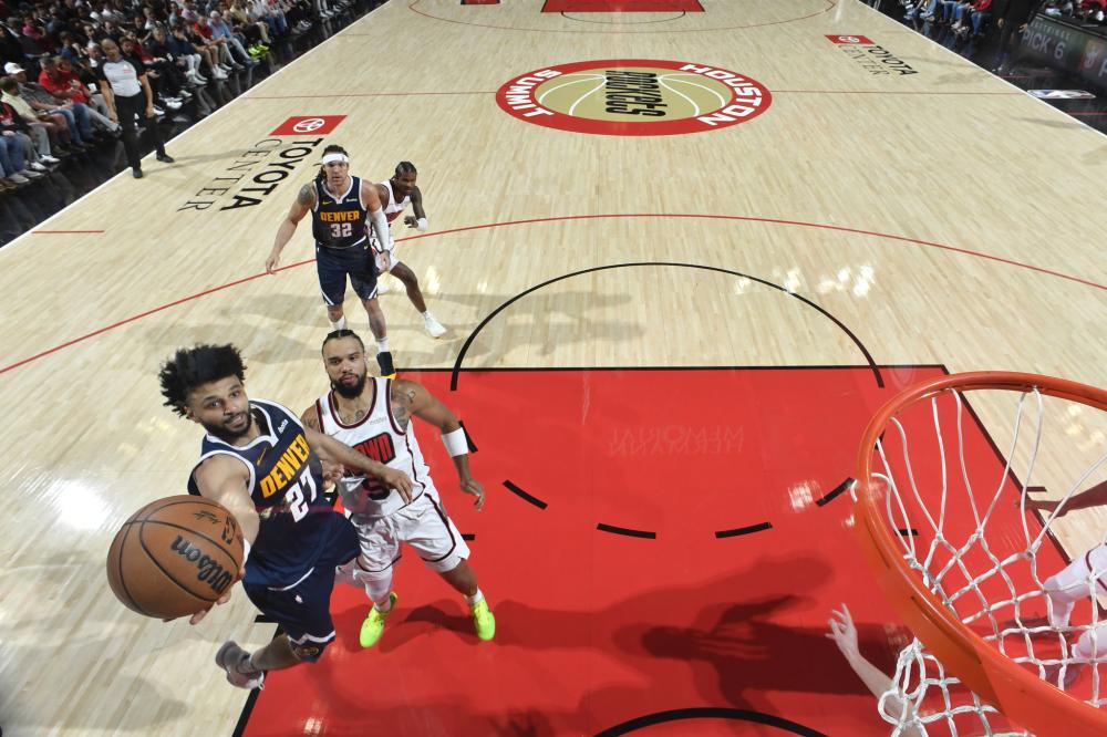 赛一般举足 赛一般举足